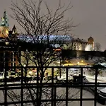 Castle View Boutique *